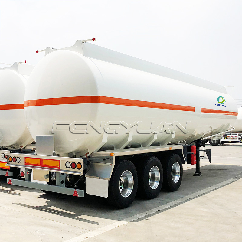 Fuel Tank Semi Truck Trailer